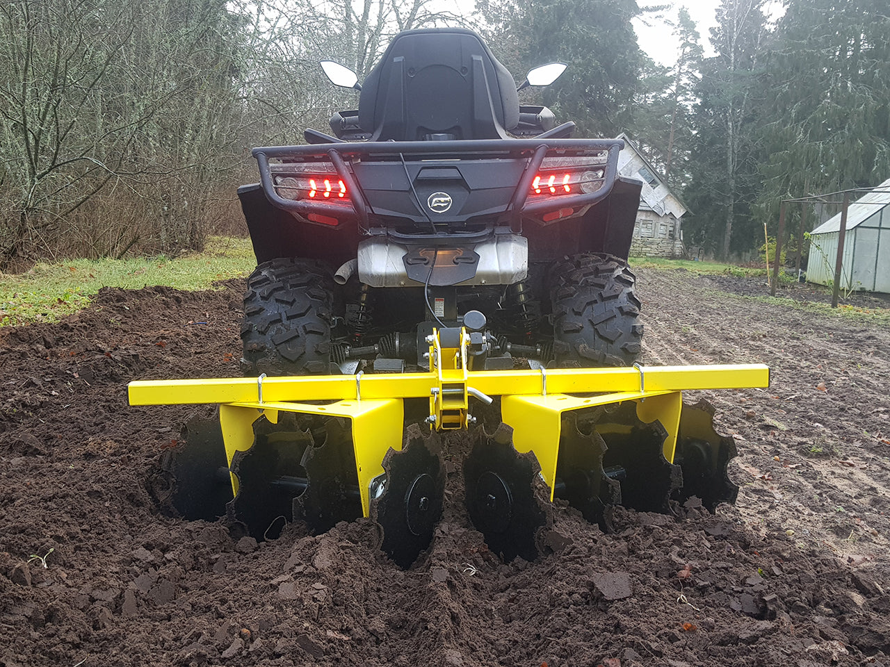 Disc harrow: (Receiver Mount System)