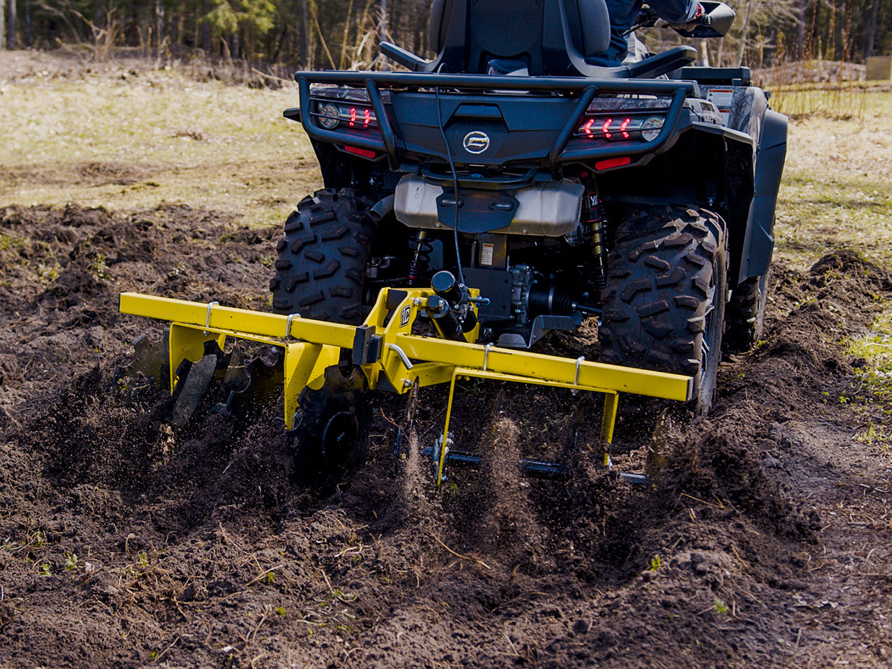 Disc harrow: (Receiver Mount System)