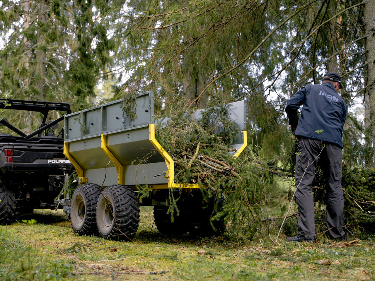 Trailer: Offroad PRO 1200 with height extensions, 2"