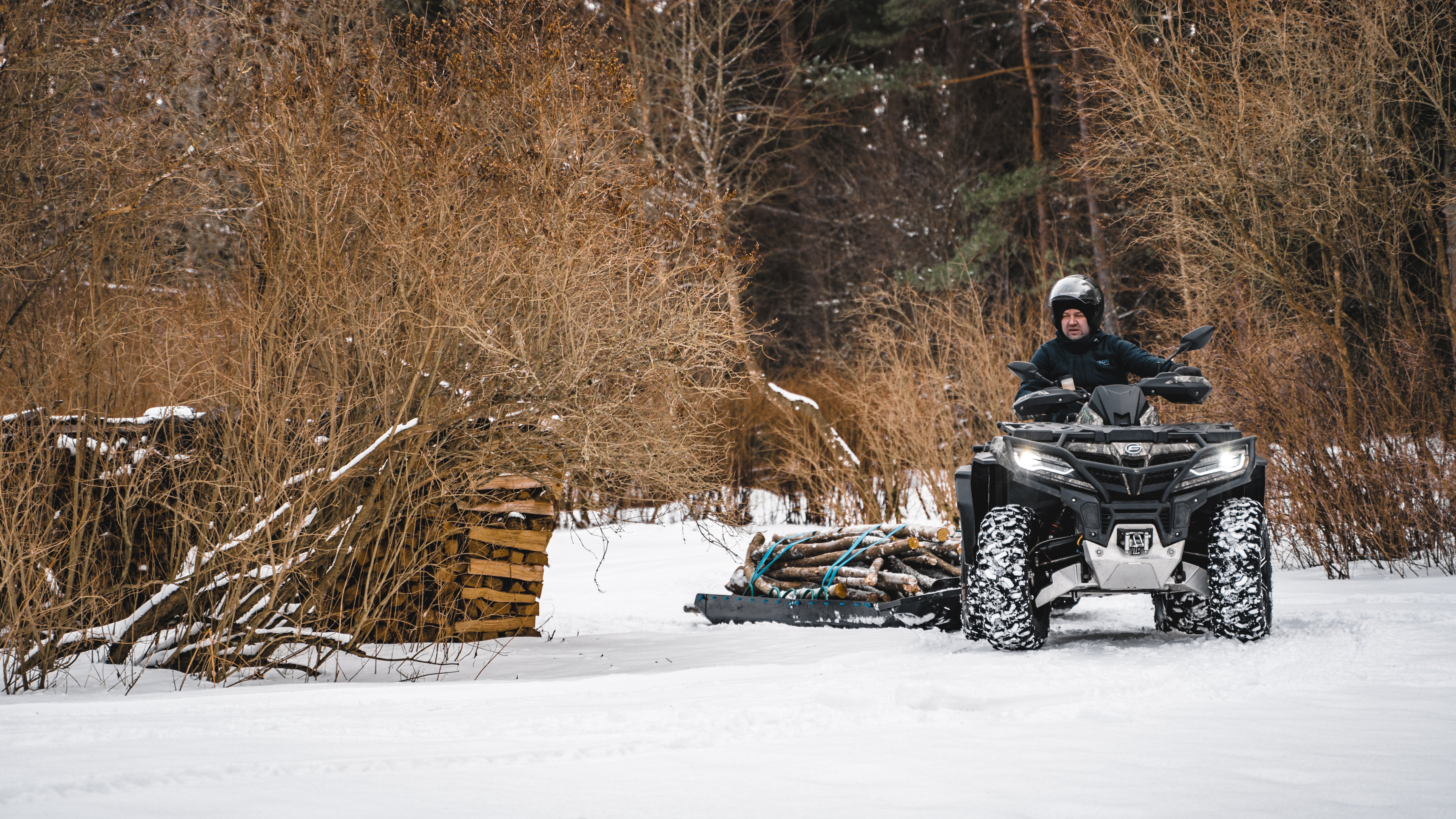 Universal cargo sled